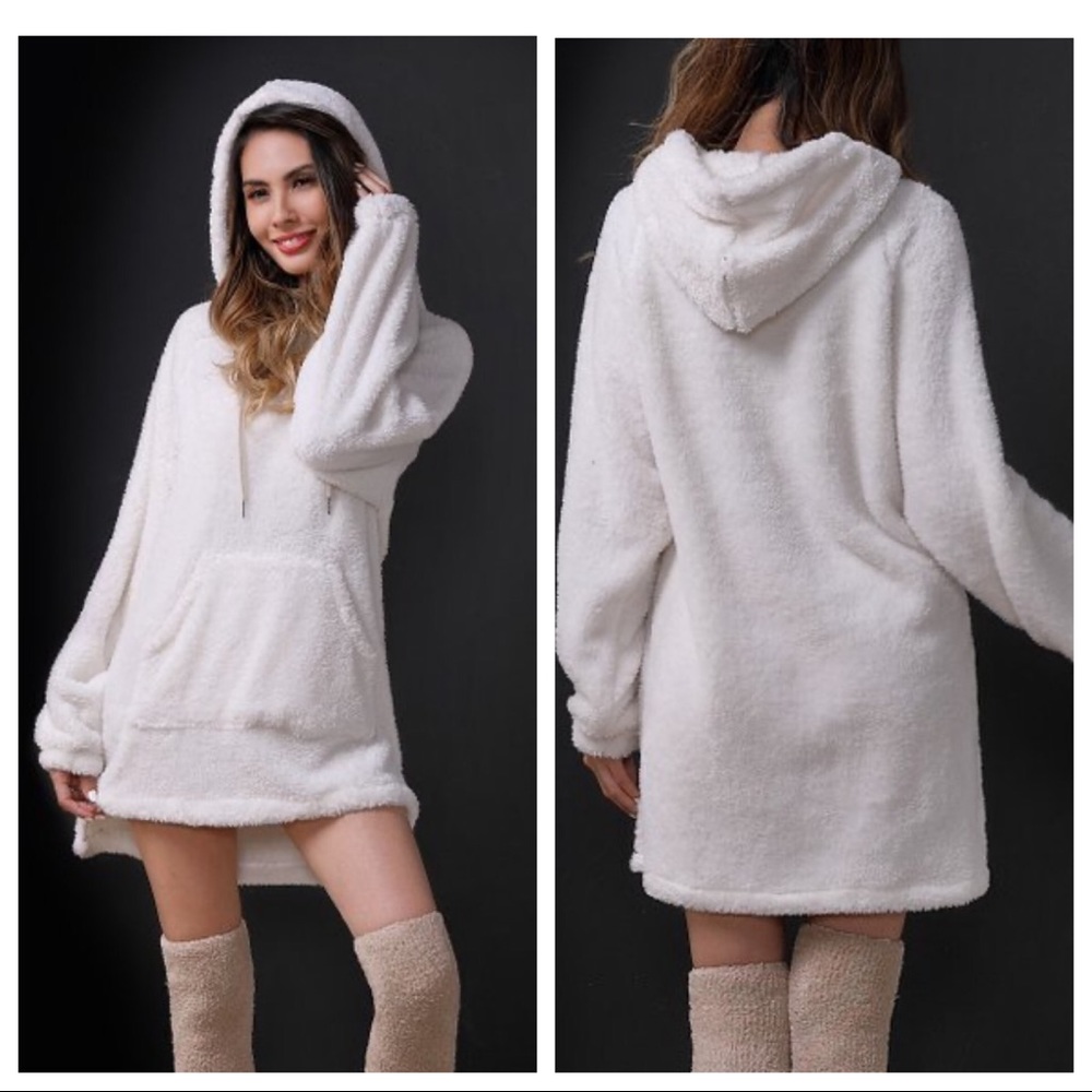 •NEW• SHERRY SNOWFLAKE HOODED SWEATSHIRT DRESS W POCKET NWT•1X-3X• - Picture 1 of 14